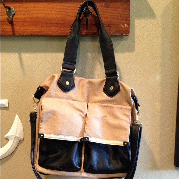 Large Steve Madden Handbag Tan & Black