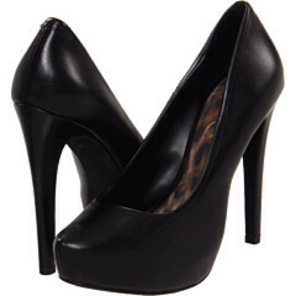 Jessica Simpson Francesca pumps