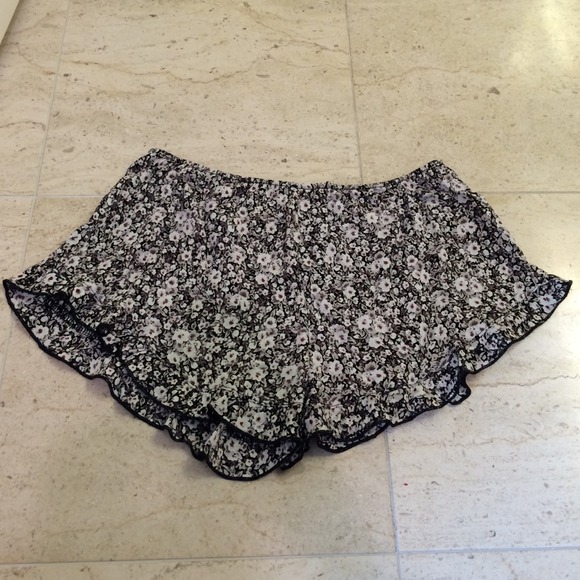 Brandy Melville Floral Shorts