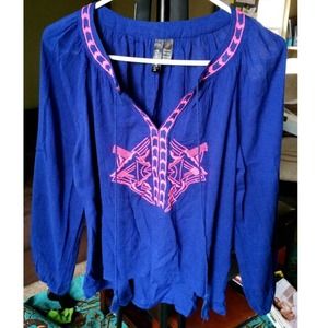 Bohemian style blue shirt
