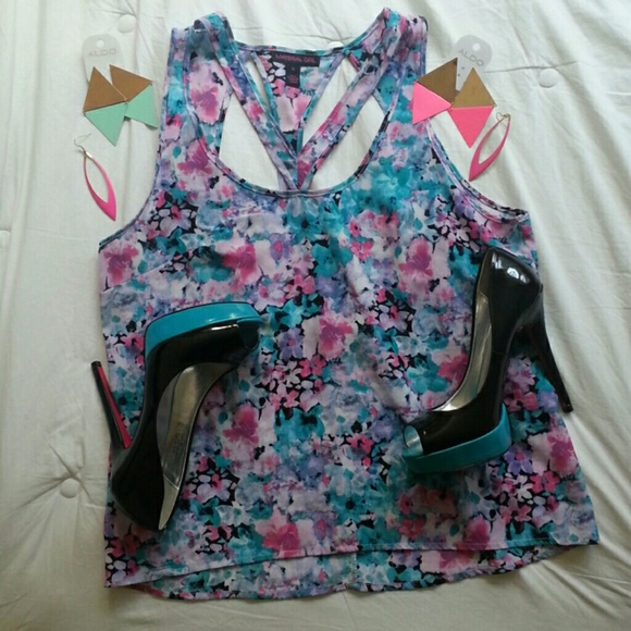 Material Girl- Top - Picture 4 of 4