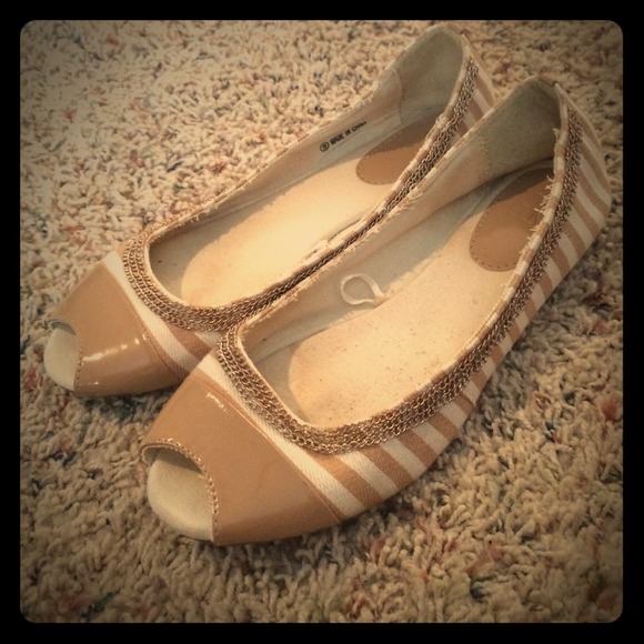 New York & Co. Flats!!!