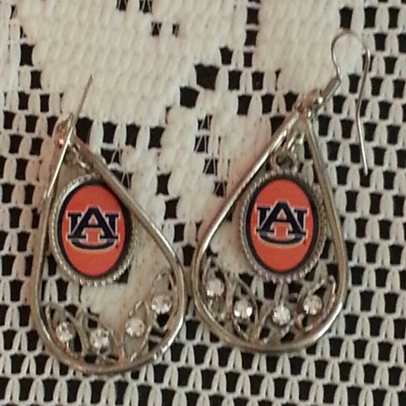 Auburn Earrings