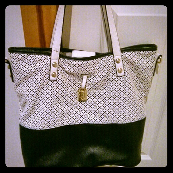 Authentic Jessica Simpson tote