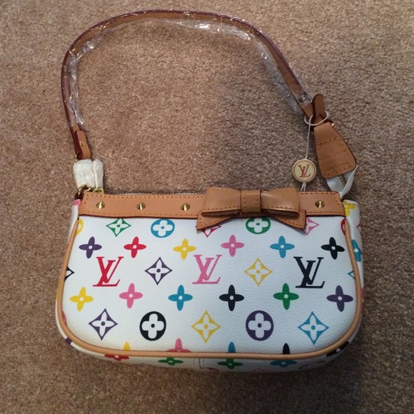 Brand New Louis Vuitton purse