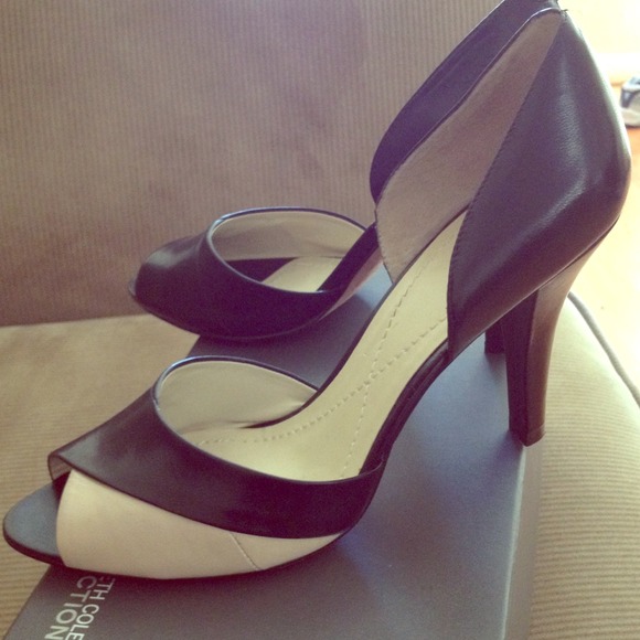 Joan & David Peep Toe