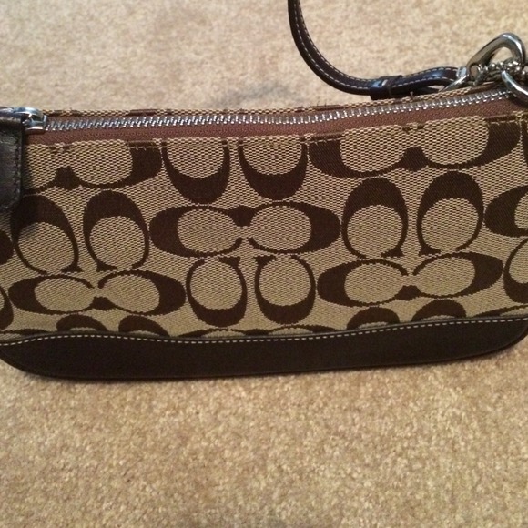 Coach purse - Picture 1 of 3
