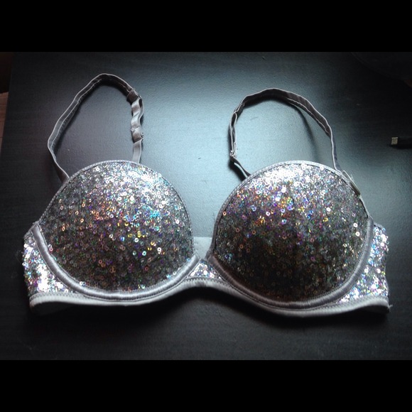 H&M Super Push Bra