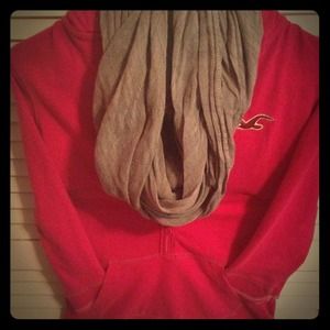 Hollister Sweatshirt
