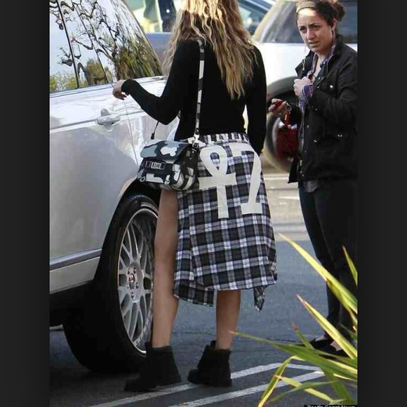 Looking for a flannel similar to khloes