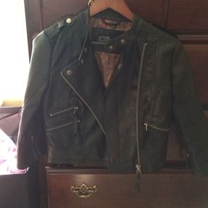 Faux cropped leather jacket