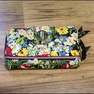 🆕 Vera Bradley Wallet 🆕