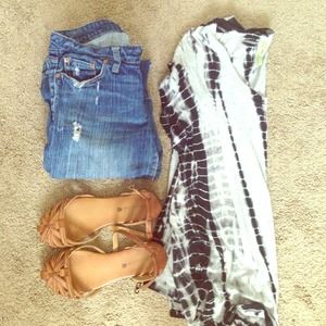 AE ripped boyfriend jeans