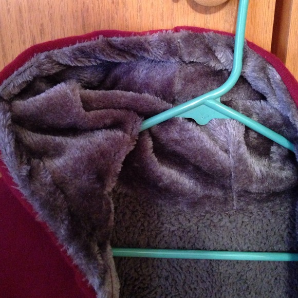 Maroon jacket - Picture 2 of 3