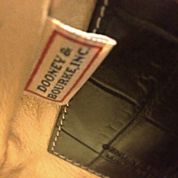 Dooney & Bourke (dark brown) handbag - Picture 2 of 4