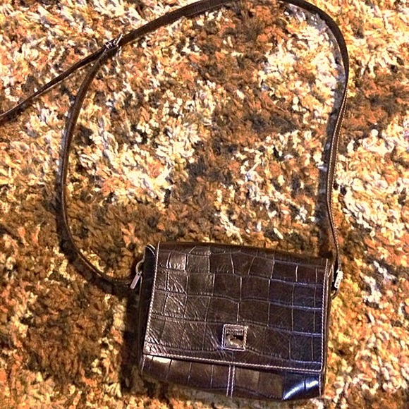 Dooney & Bourke (dark brown) handbag - Picture 3 of 4