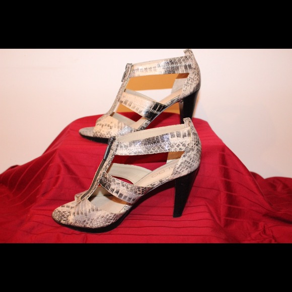 Platform heels
