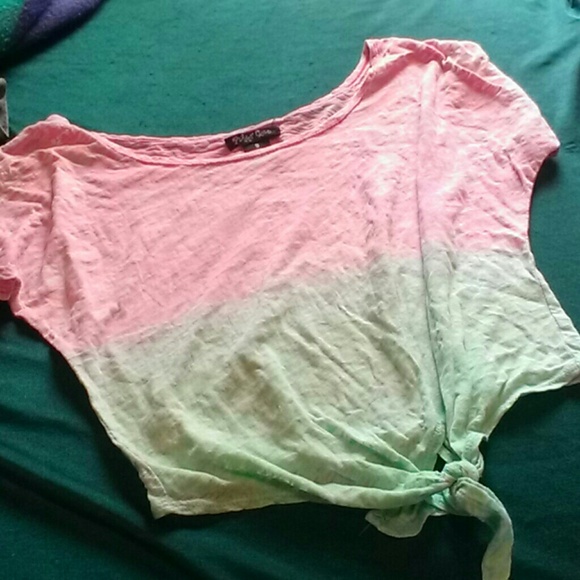 Pink&green ombre crop top