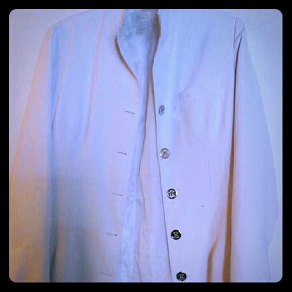 Clinique lab coat
