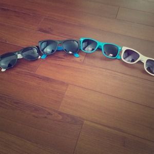 Sunglasses Set
