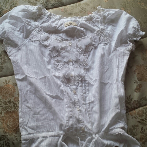 Fresh hollister shirt