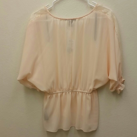 Top - Picture 2 of 3