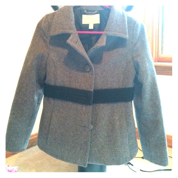 Old Navy Outerwear - Gray and Black Peacoat