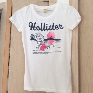 Hollister white Hawaiian tee
