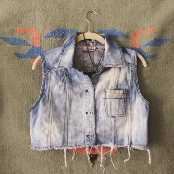 SOLD Cropped Denim Vest