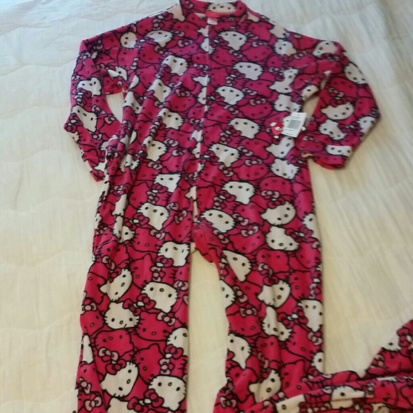 hello kitty one piece