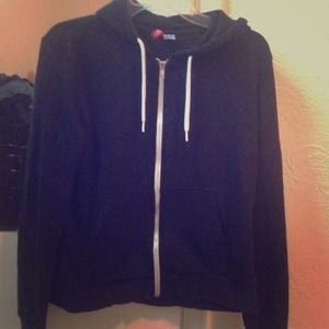 Simple Black Zip Up!