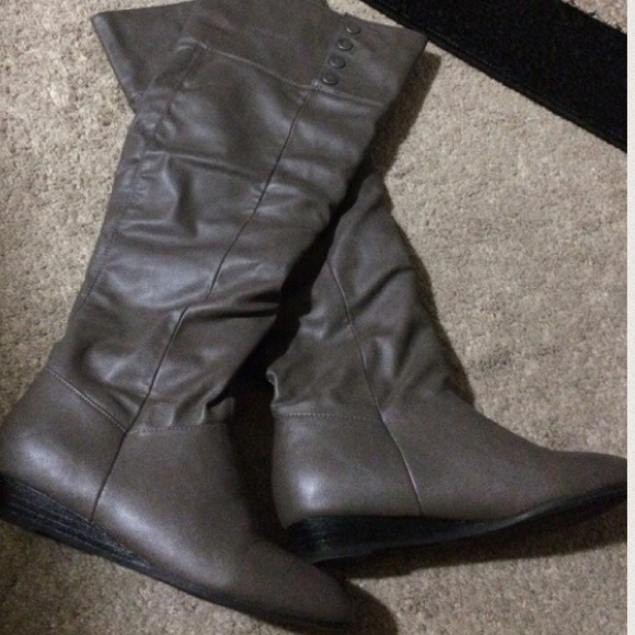 Grey long boots