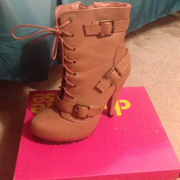 Bundle Charlotte Russe boots Black and Tan boots!