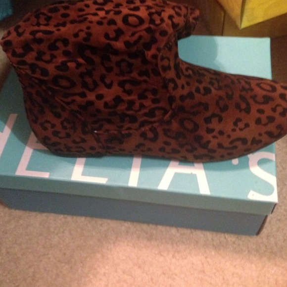 Leopard print boots