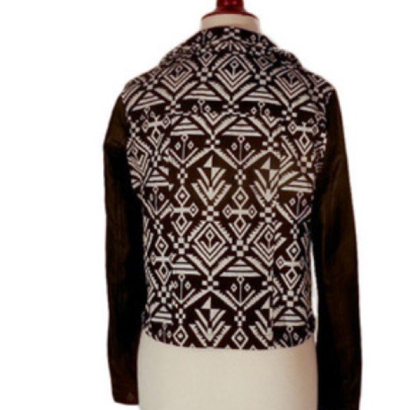 Cropped Aztec Moto Jacket - Picture 3 of 4