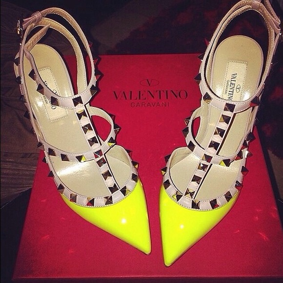 Valentino Rock Stud
