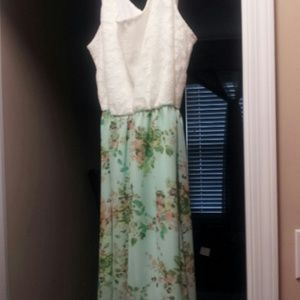 Beautiful high low sundress