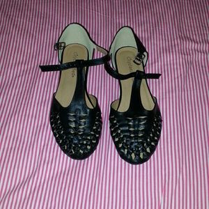 Huarache style t-strap sandals