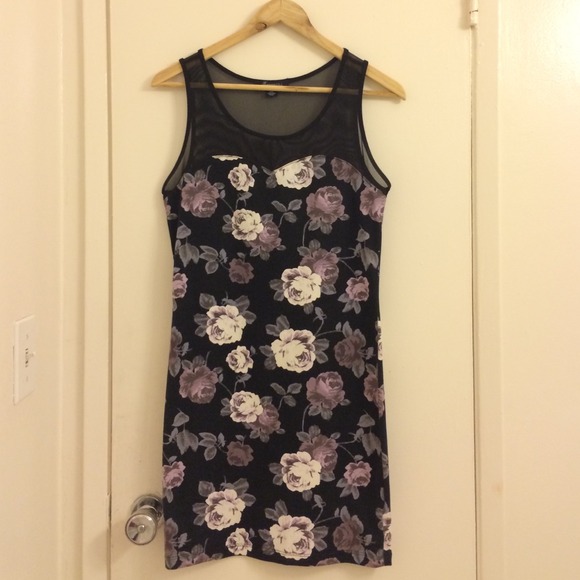 Floral dress w/ mesh top. - Picture 1 of 2