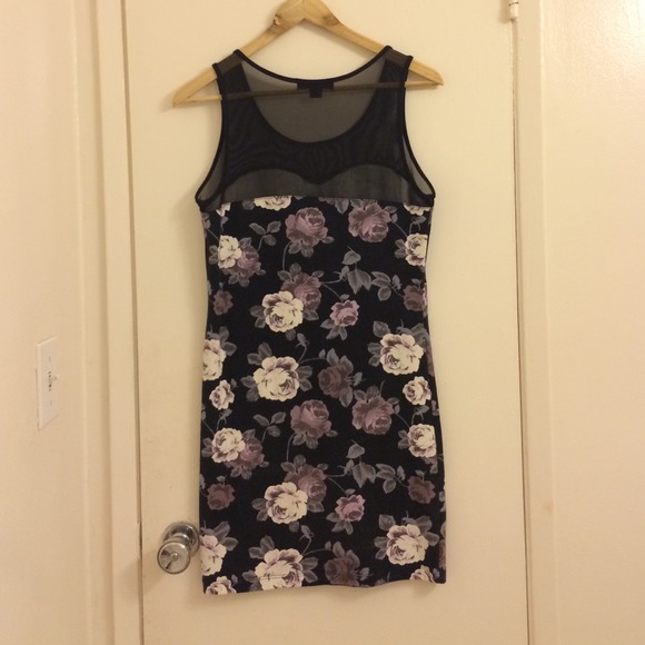 Floral dress w/ mesh top. - Picture 2 of 2