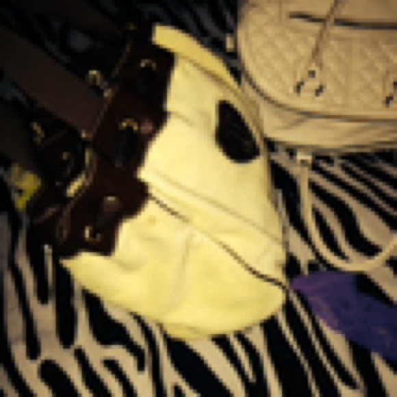 Purse - Picture 2 of 4