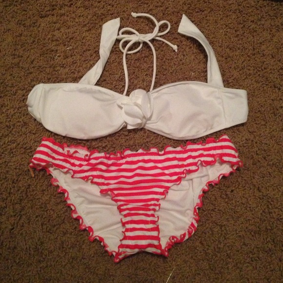 Victoria's Secret Bottoms and Hollister Top