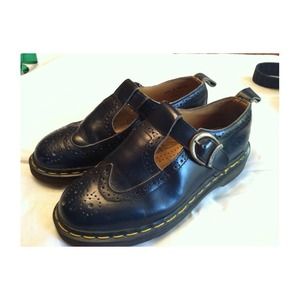 DR MARTEN Mary Janes