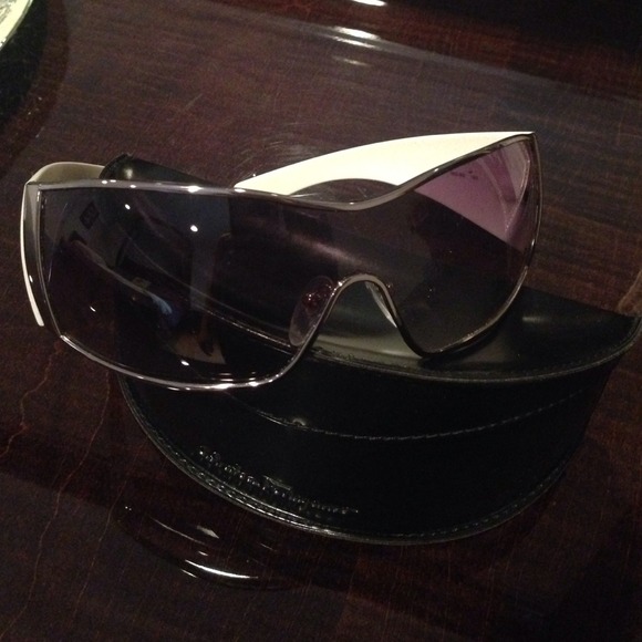 Salvatore Ferragamo | Accessories | Salvatore Ferragamo  display picture 1