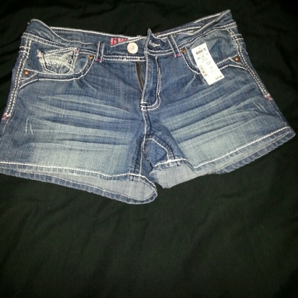 Hydraulic shorts