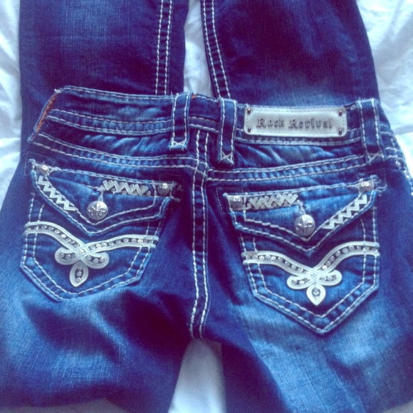 Rock Revival Jeans // Short
