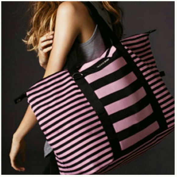 Victoria secret duffle bag