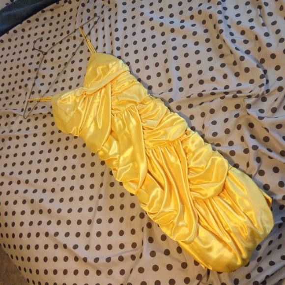 Yellow dress