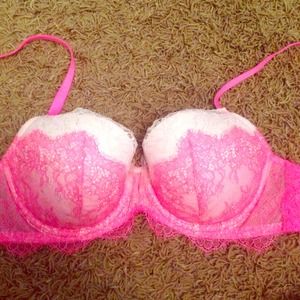 Victoria's Secret lined demi bra 32DD