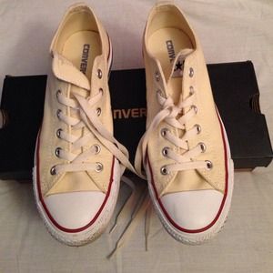 Converse All Star oxfords-gently used